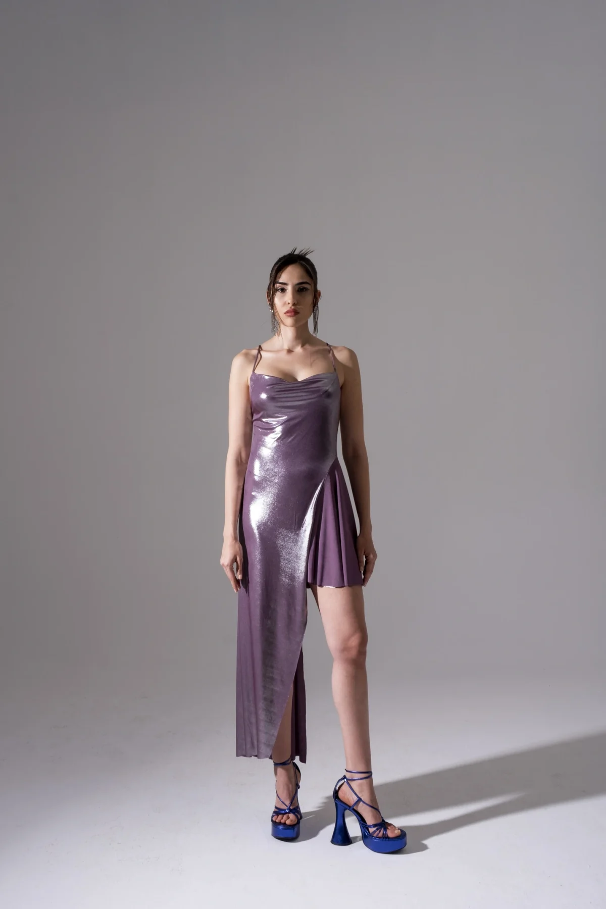 Aura Asimetrik Tasarım Gold Gece Elbisesi-BE OZ - Görsel 5