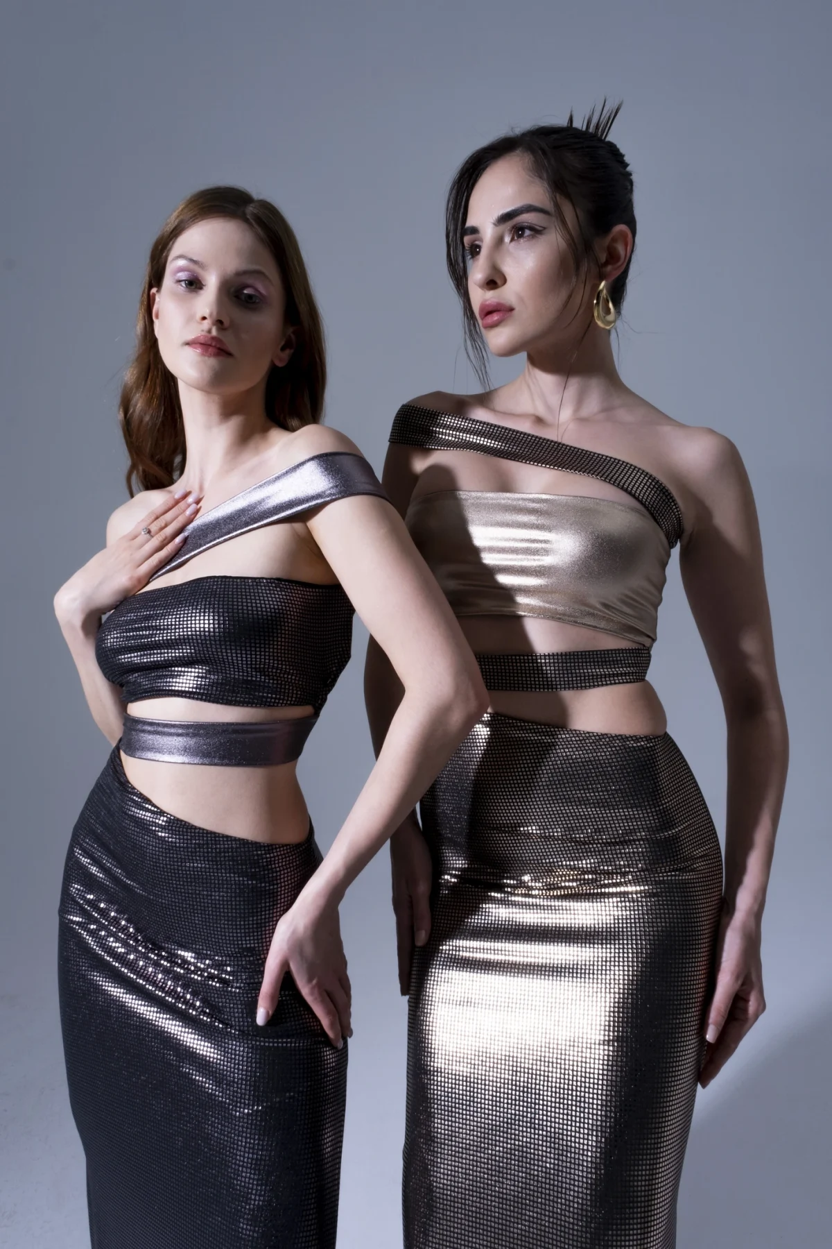 Ceylo Cut Out Gold Elbise - BE OZ - Görsel 4