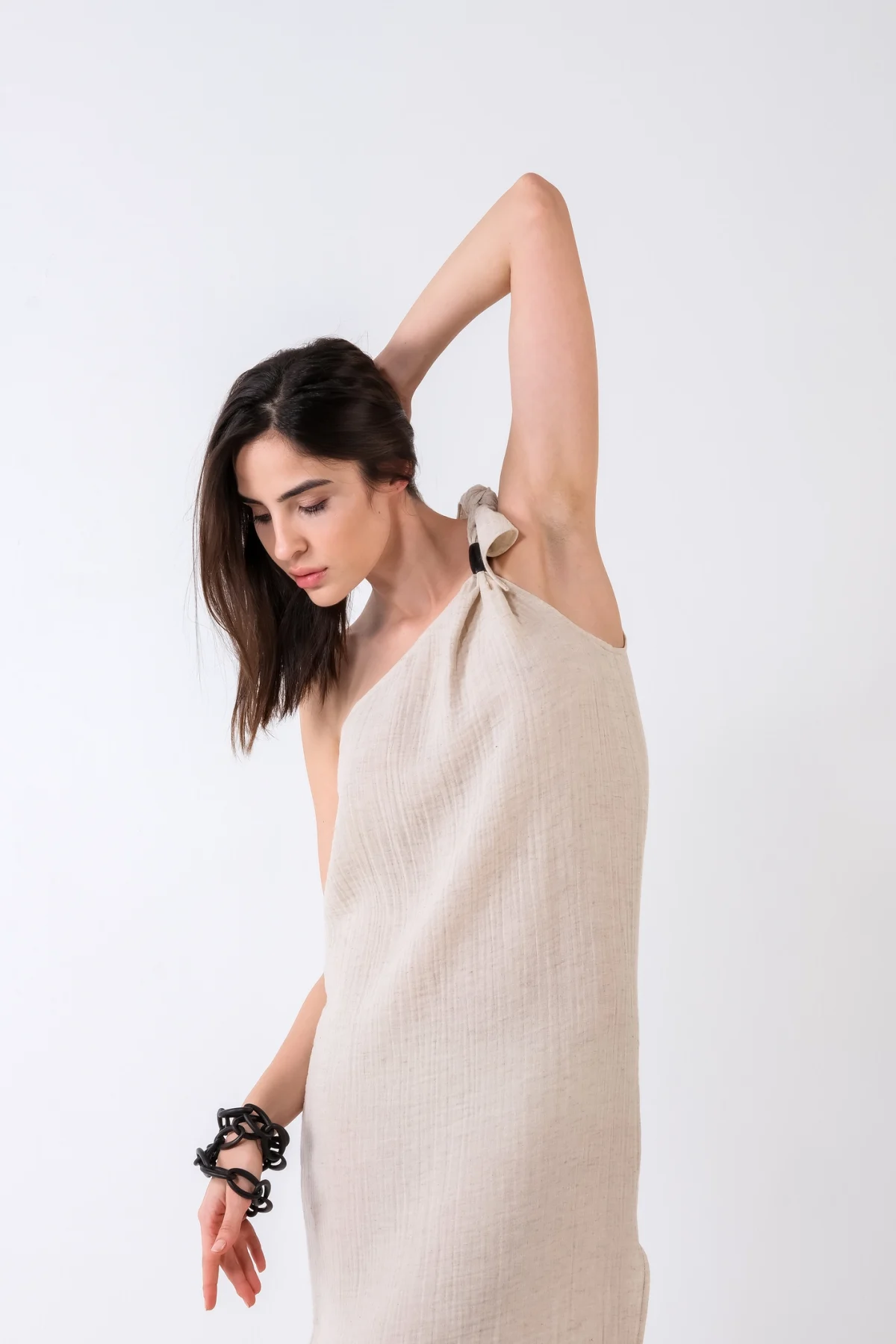 Tek Omuz Naturel Müslin Elbise - BE OZ - Görsel 3