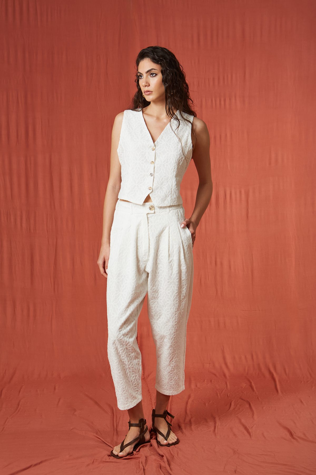 Italy Brode Beyaz Takım - BE OZ - Görsel 3