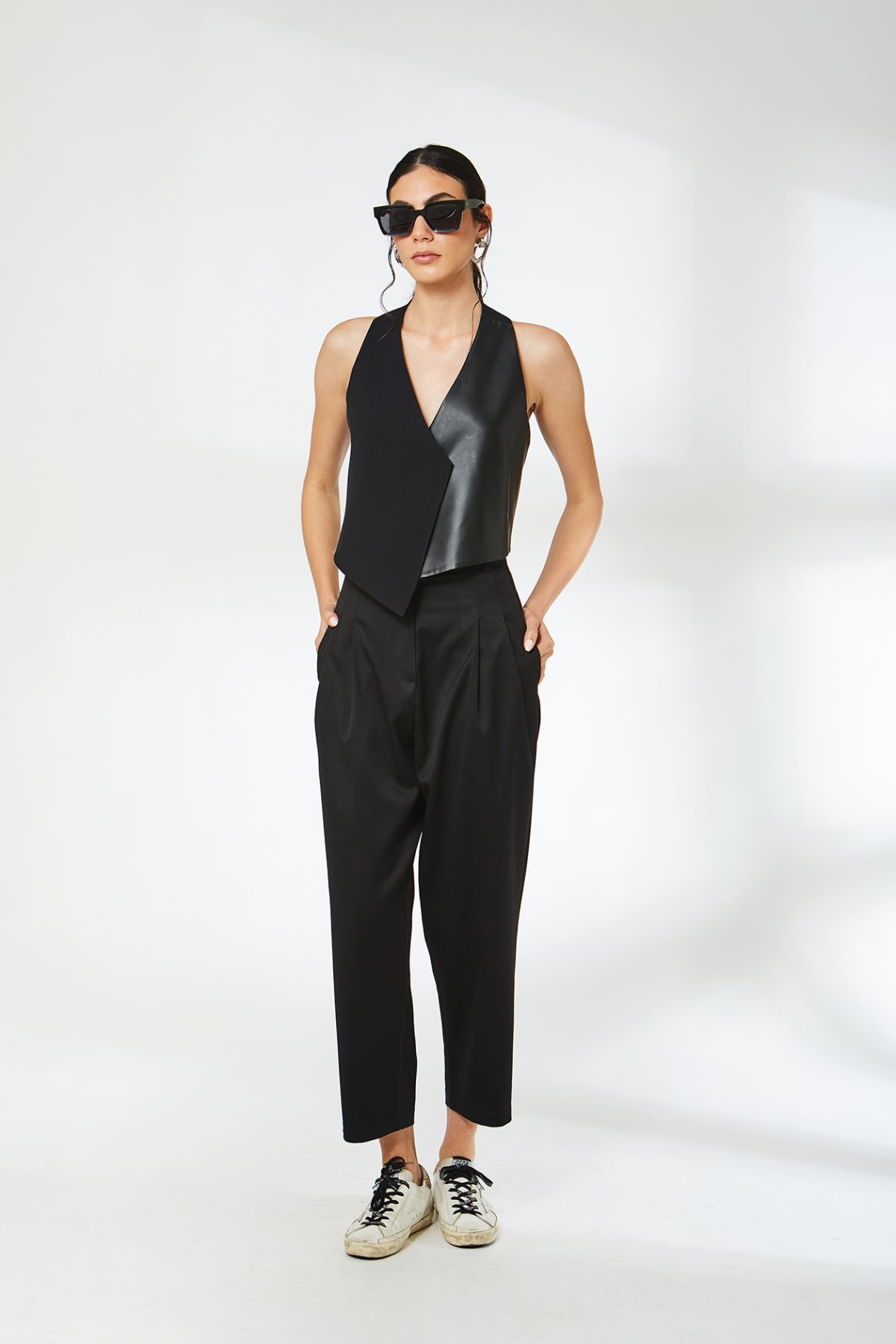 Indra Deri Detaylı Siyah Yelek - BE OZ - Görsel 7