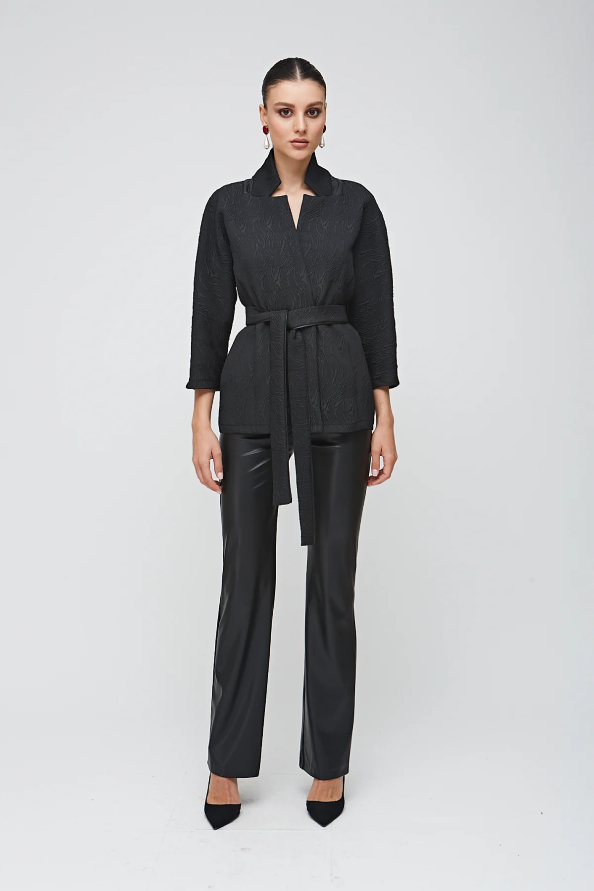 Deri Biyeli Siyah Brokar Ceket- BE OZ - Görsel 8