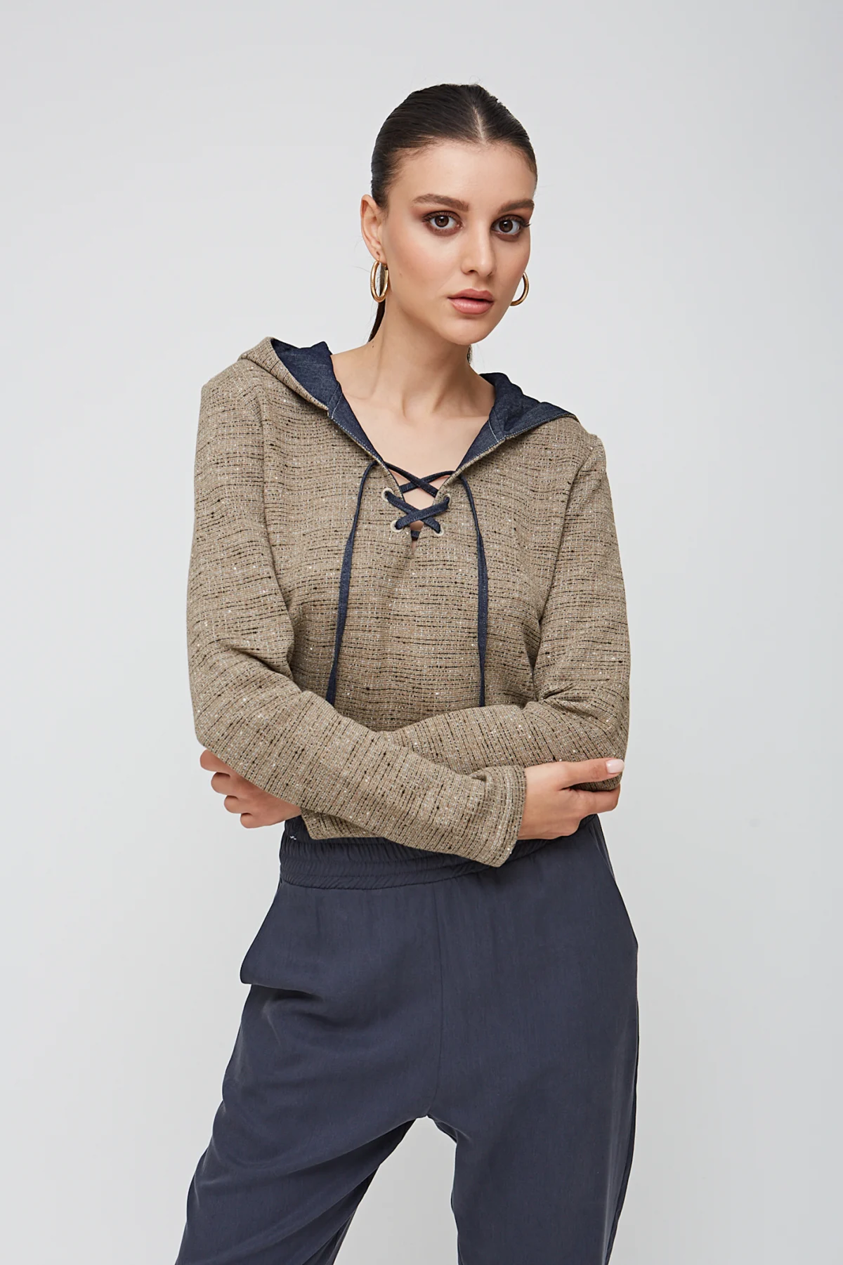 Denim Kapüşonlu Vizon Bluz - BE OZ - Görsel 1