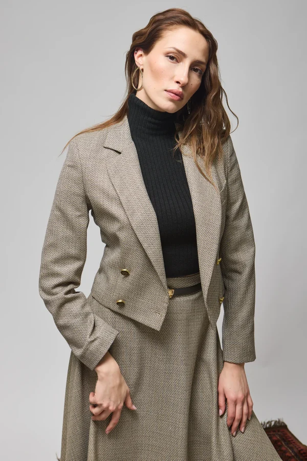 Kruvaze kısa karamel ceket