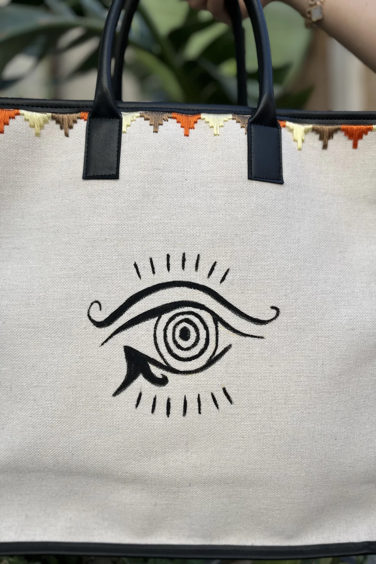 Nakış İşlemeli Göz Desen Kanvas Çanta - BE OZ - Görsel 2
