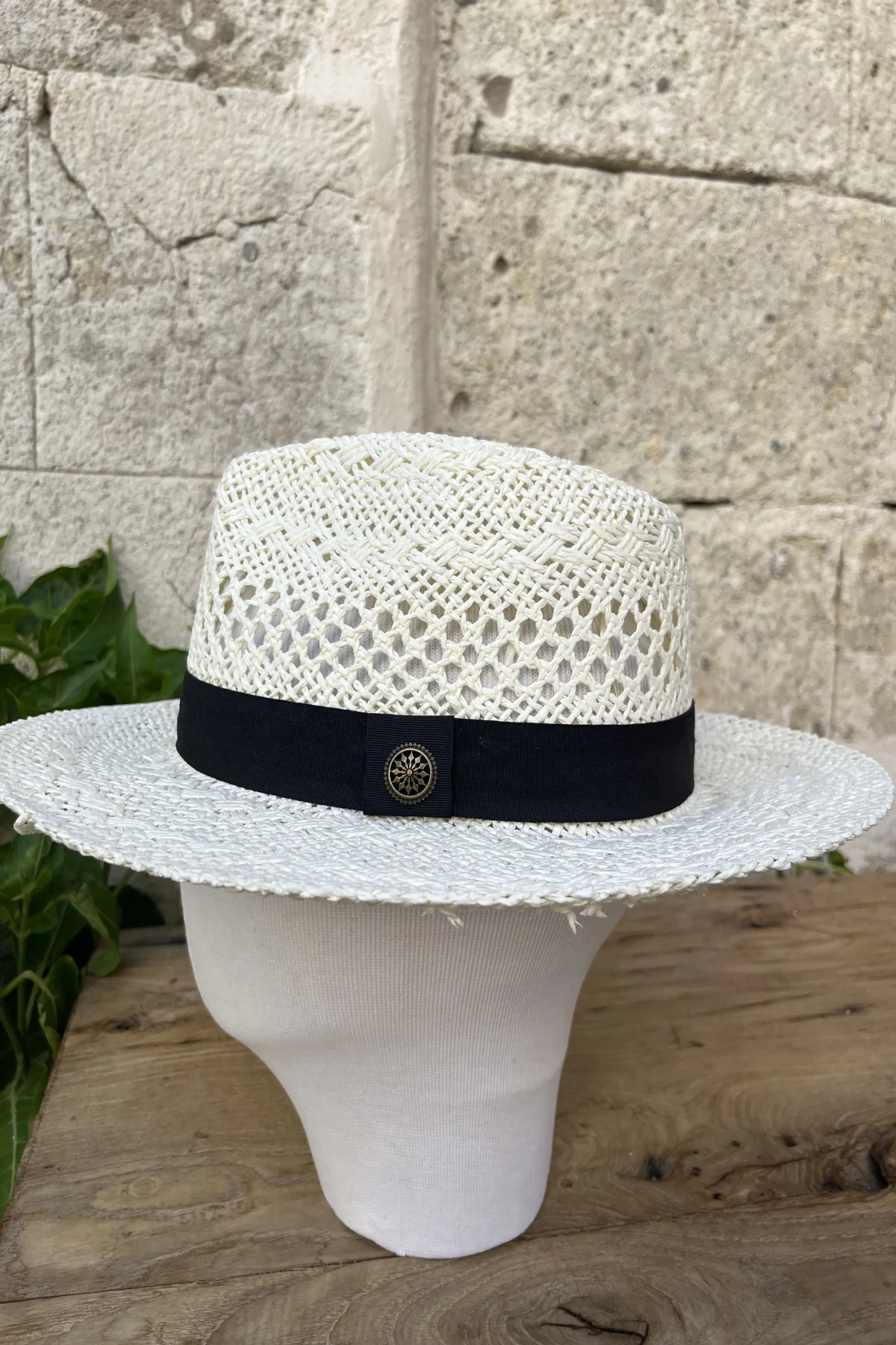 Siyah Şeritli Hasır Bej Şapka - BE OZ - Görsel 2