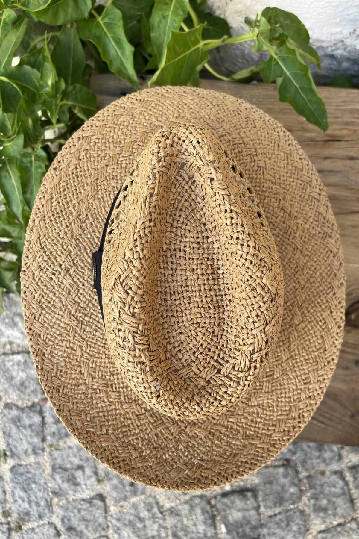 oz-sapka-26 Siyah Şeritli Hasır Kahve Şapka - BE OZ - Görsel 1