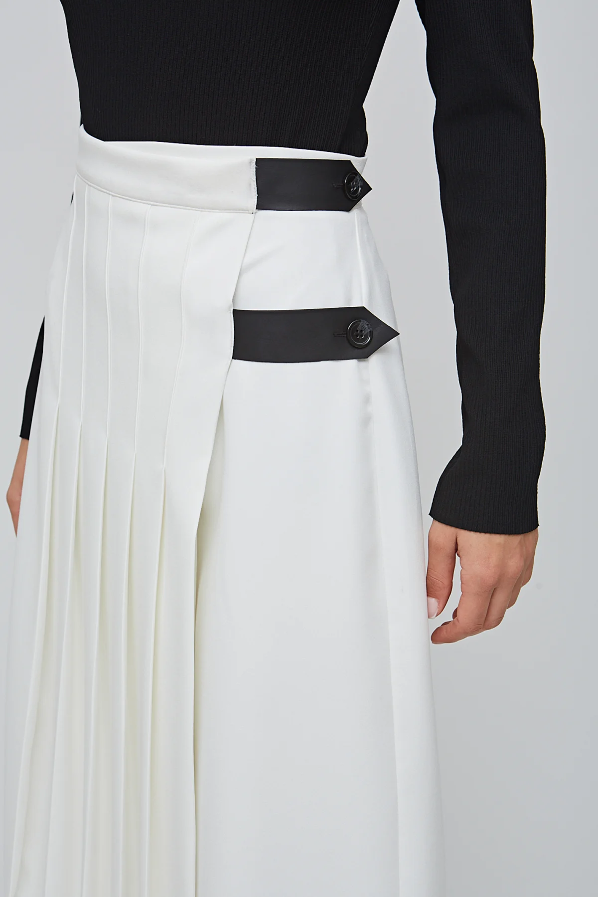 Pileli Uzun Beyaz Etek - BE OZ - Görsel 4