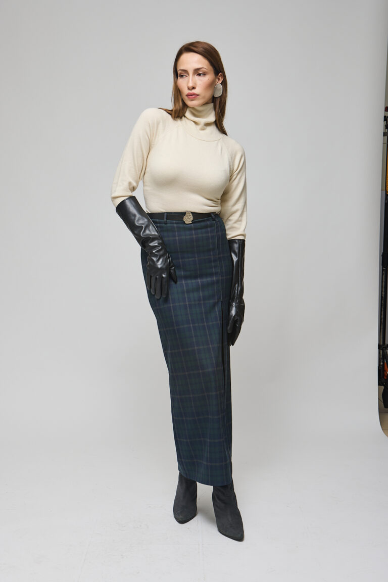 Pörfect lacivert ekoseli uzun etek